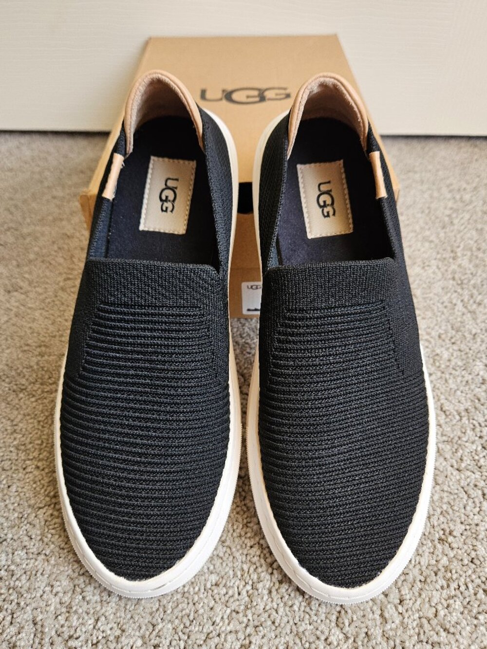 UGG Women’s Alameda Sammy Slip-On Sneakers in Black Size 8